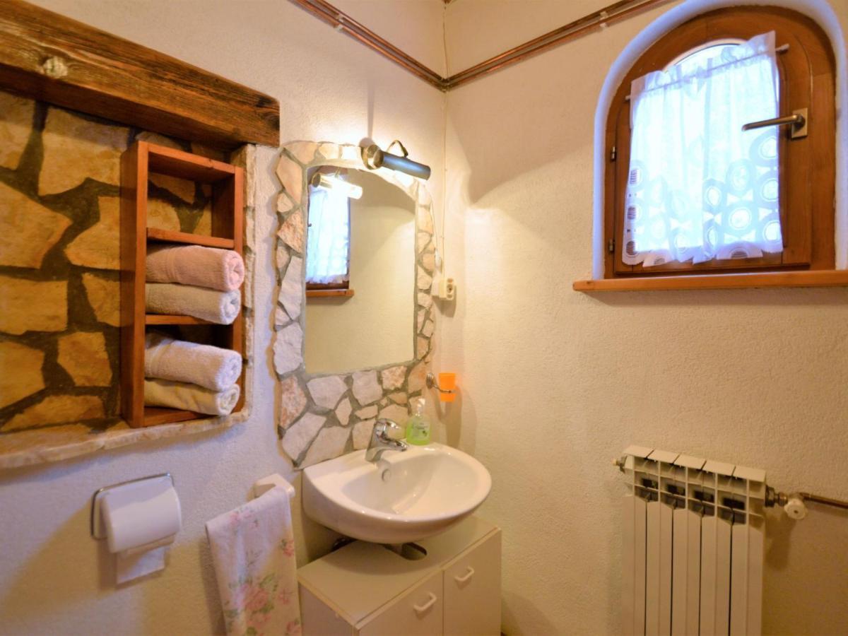 Holiday Home Cekic - Roj506 By Interhome Sosici Eksteriør bilde