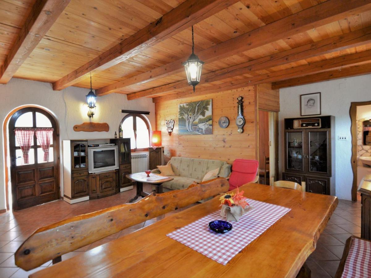 Holiday Home Cekic - Roj506 By Interhome Sosici Eksteriør bilde