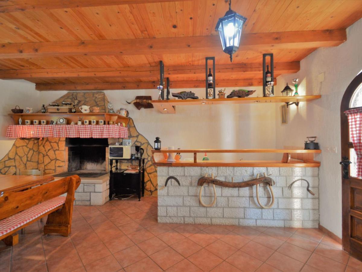 Holiday Home Cekic - Roj506 By Interhome Sosici Eksteriør bilde