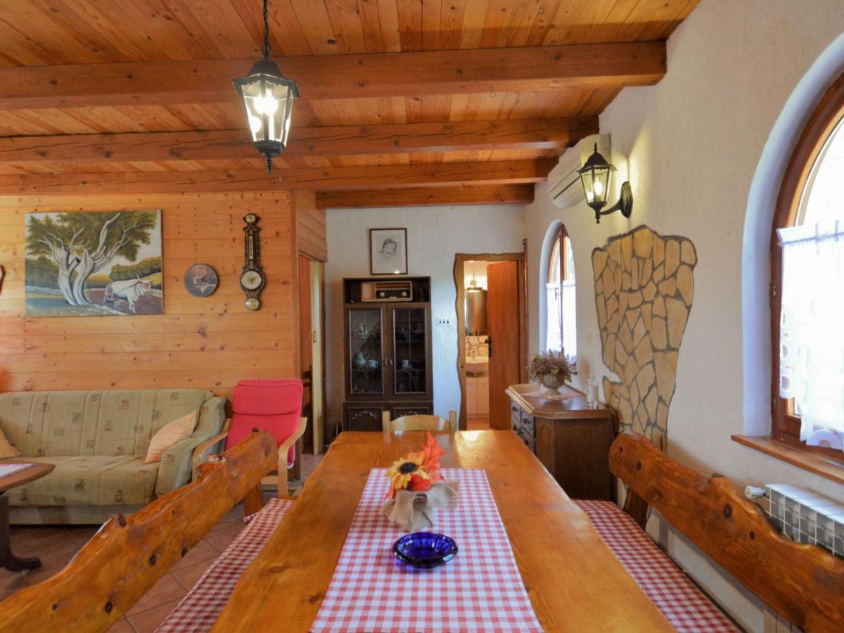 Holiday Home Cekic - Roj506 By Interhome Sosici Eksteriør bilde